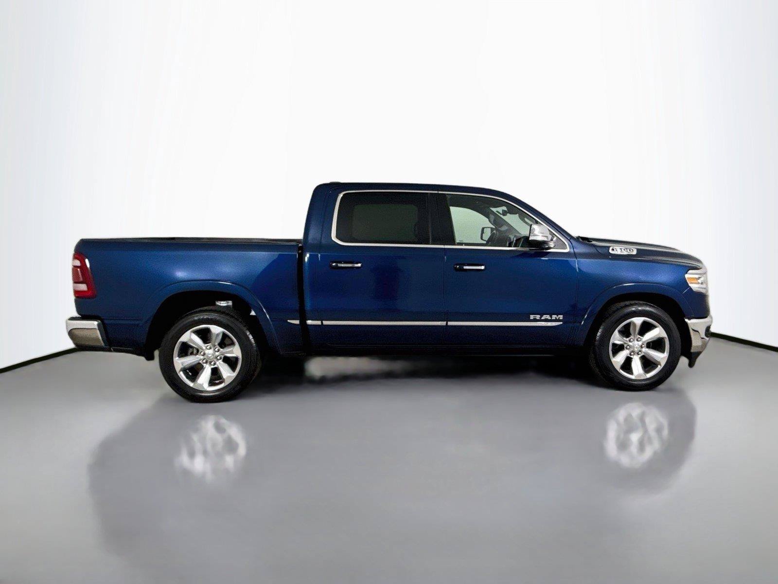 Used 2022 RAM 1500 Limited AWD/4WD image 17