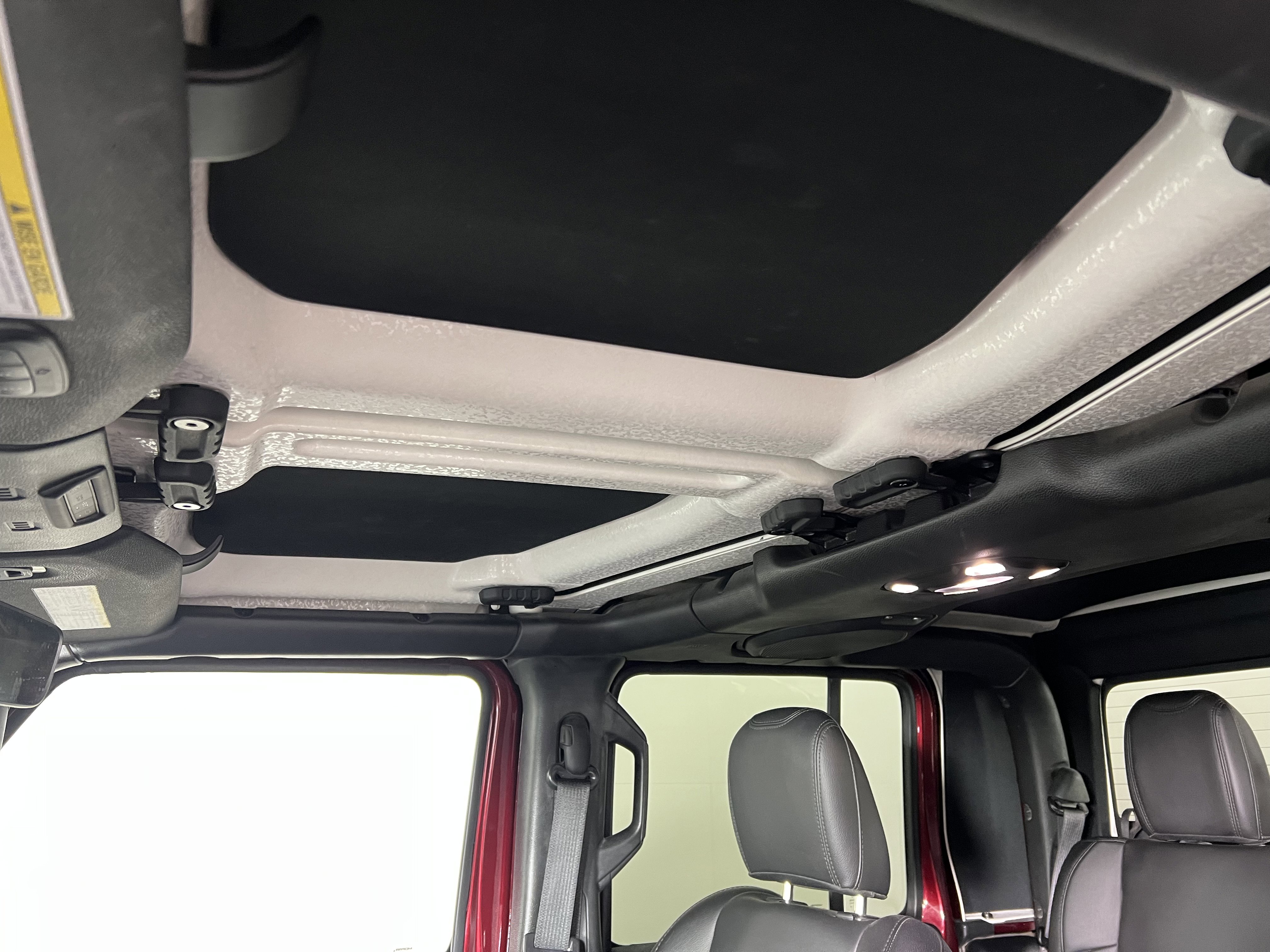 Used 2021 Jeep Gladiator Overland image 18