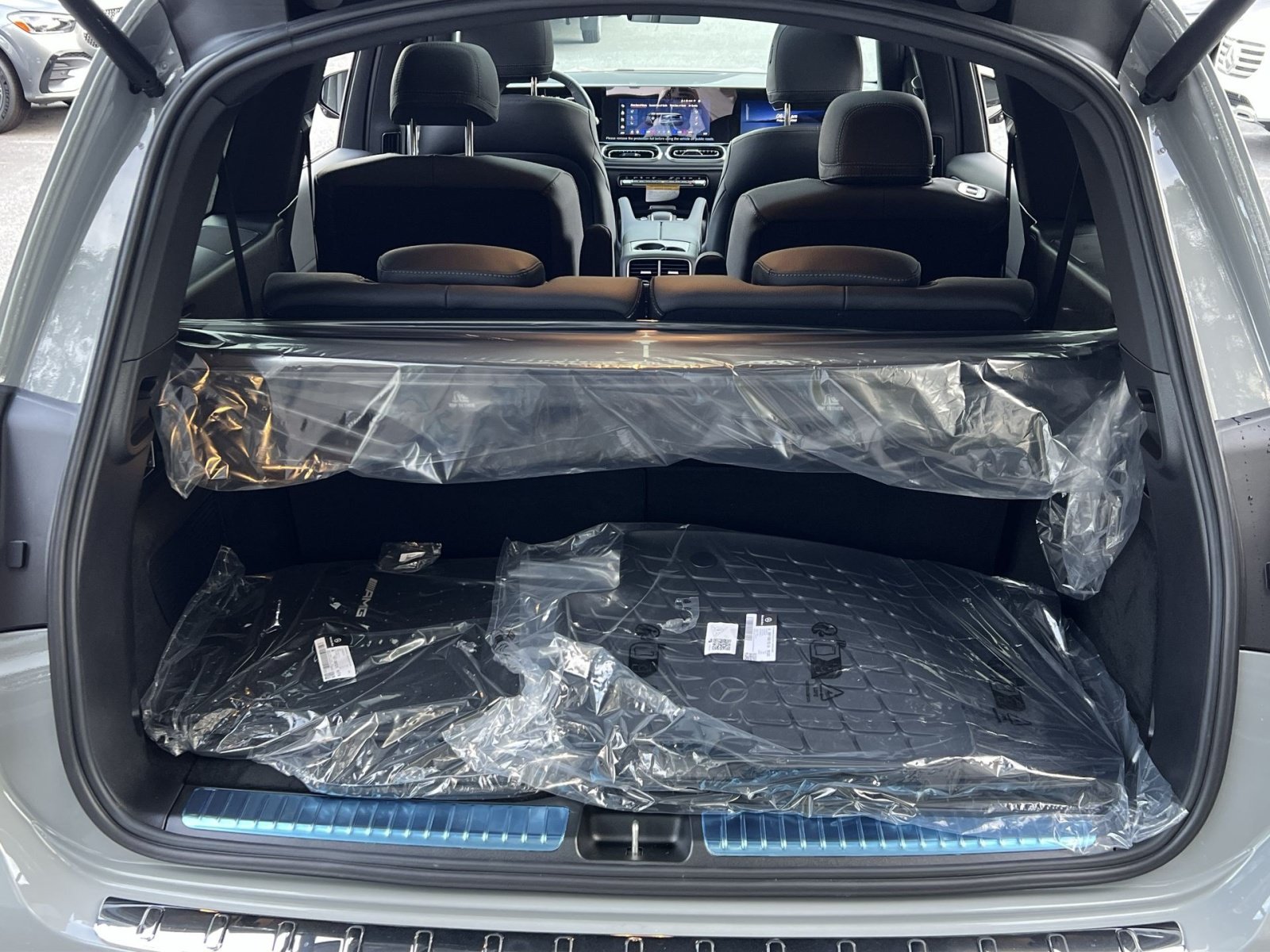 New 2027 Mercedes-Benz GLS 450 4MATIC image 32