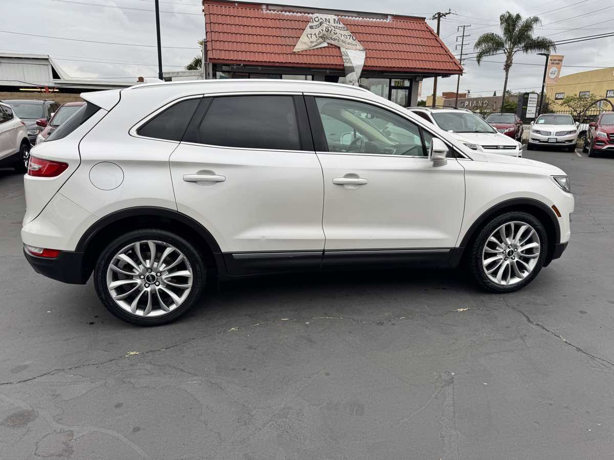 Used 2017 Lincoln MKC Reserve w/ Lincoln MKC Climate Package FWD image 7