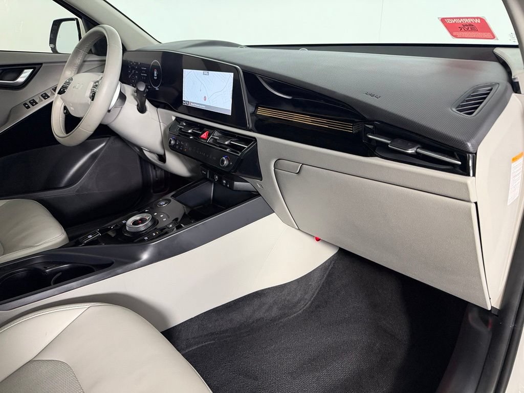 Used 2023 Kia Niro Wind FWD image 15