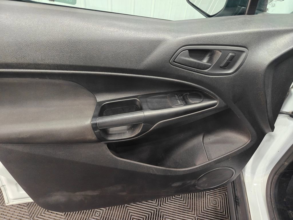 Used 2018 Ford Transit Connect XL FWD image 30