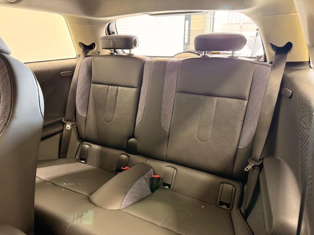 Certified 2025 MINI Cooper S image 19