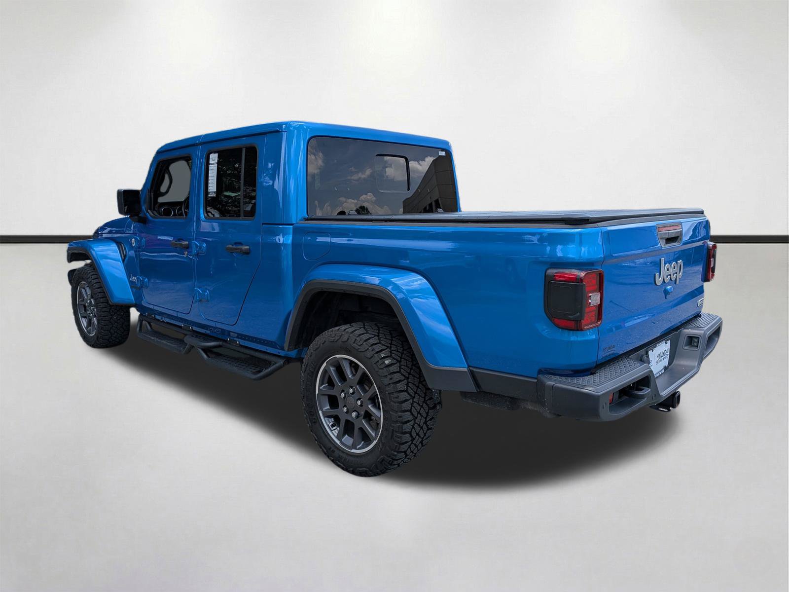 Used 2021 Jeep Gladiator Overland w/ Popular Equipment Package AWD/4WD image 6