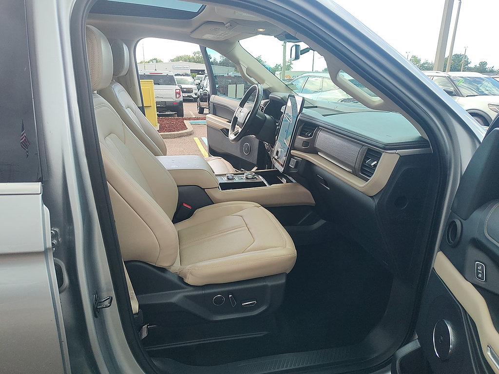 Certified 2022 Ford Expedition Limited AWD/4WD image 23
