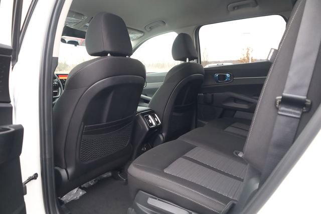 New 2026 Kia Sorento LX FWD image 21
