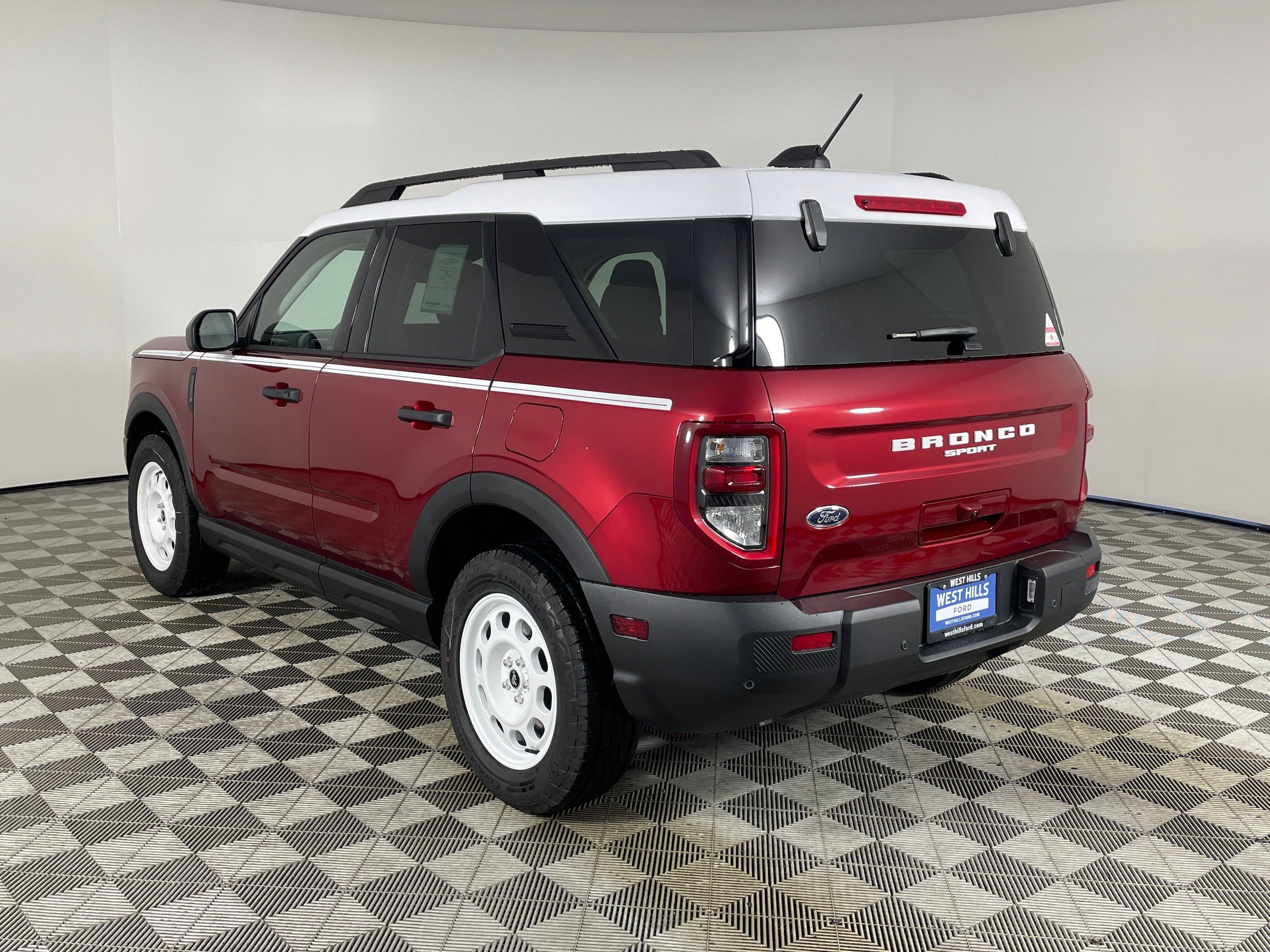 New 2025 Ford Bronco Sport Heritage w/ Convenience Package AWD/4WD image 20