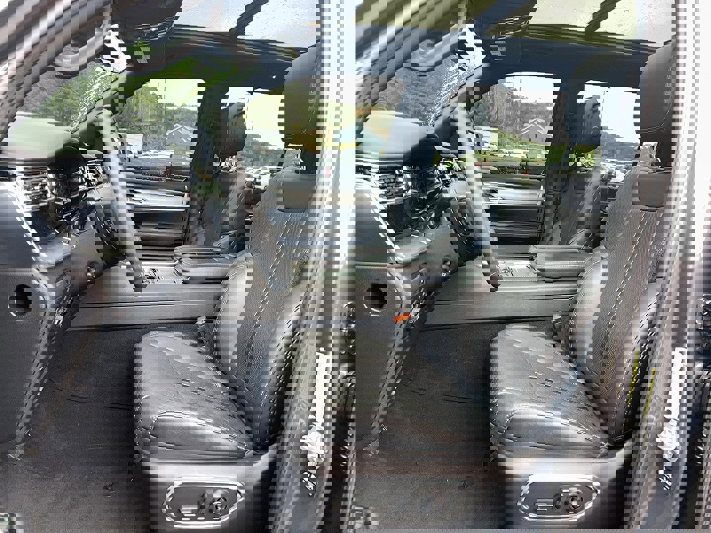 Used 2023 Jeep Wagoneer Series II w/ Convenience Group I image 11