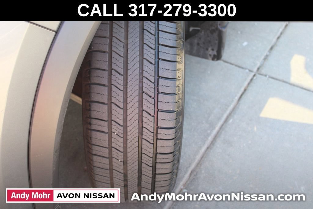 Used 2023 Nissan Rogue SV w/ SV Premium Package AWD/4WD image 14