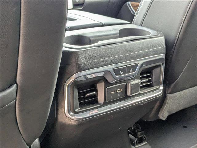 Used 2019 Chevrolet Silverado 1500 High Country image 18