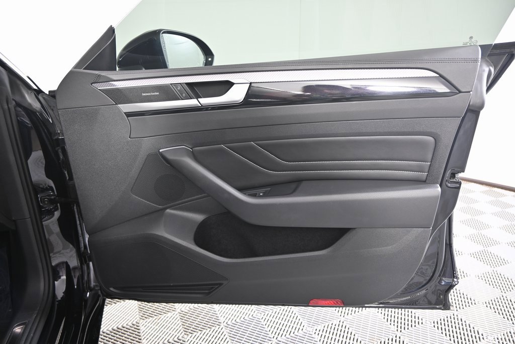 Used 2023 Volkswagen Arteon SEL Premium image 12