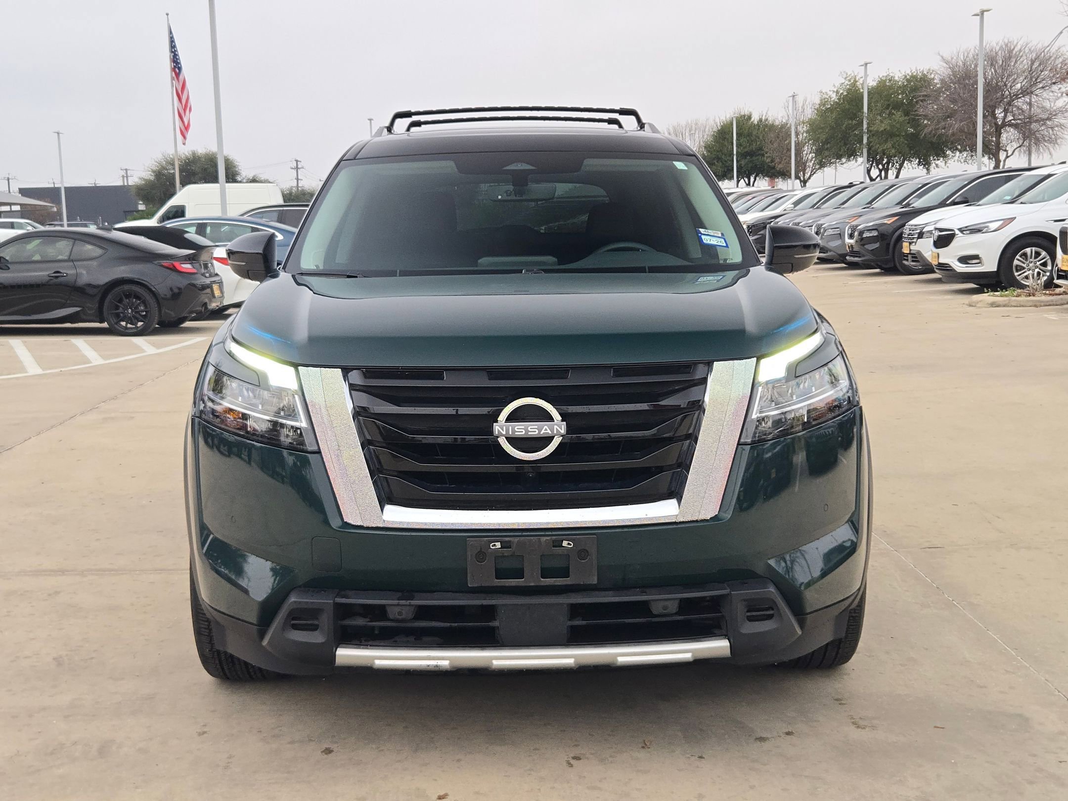 Certified 2023 Nissan Pathfinder SL w/ SL Premium Package image 8