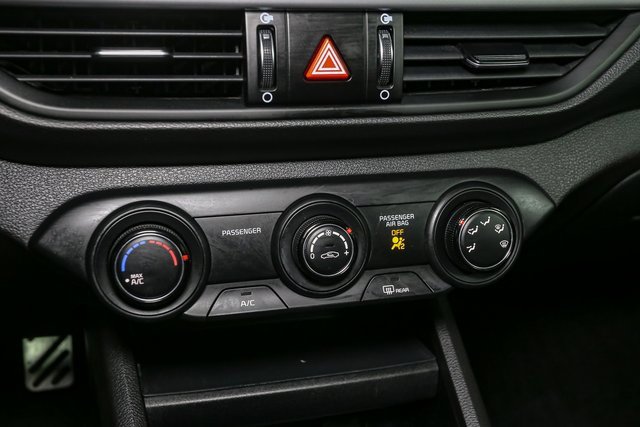 Used 2020 Kia Forte LXS image 21