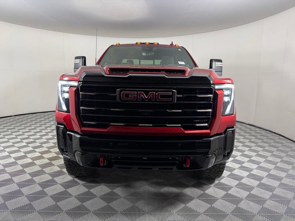 Used 2025 GMC Sierra 2500 AT4X AWD/4WD image 2
