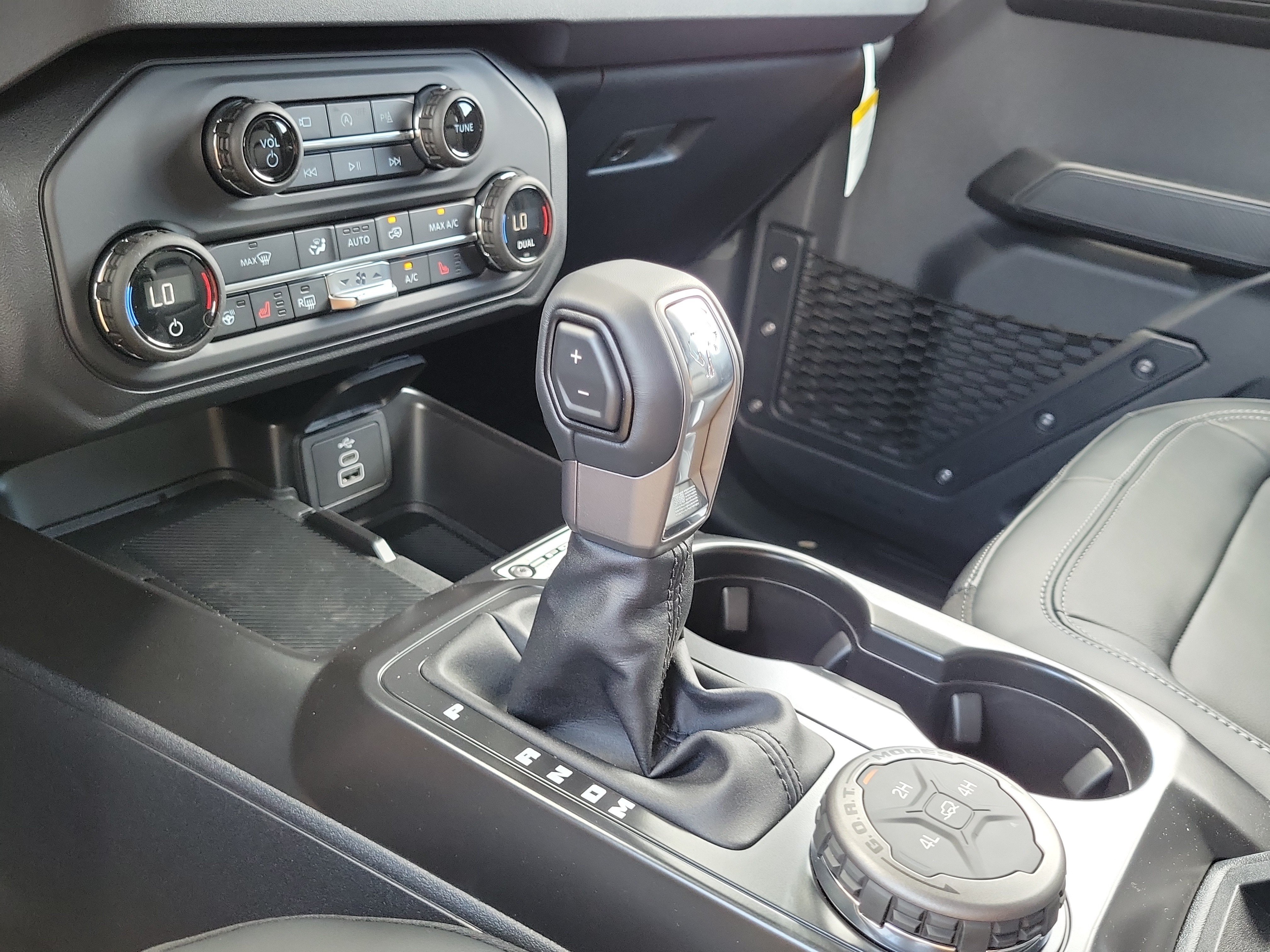 New 2026 Ford Bronco Outer Banks AWD/4WD image 20