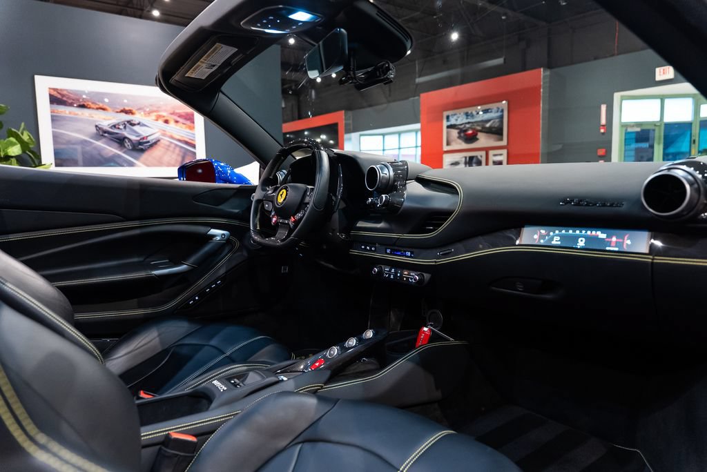 Certified 2021 Ferrari F8 Tributo RWD image 55