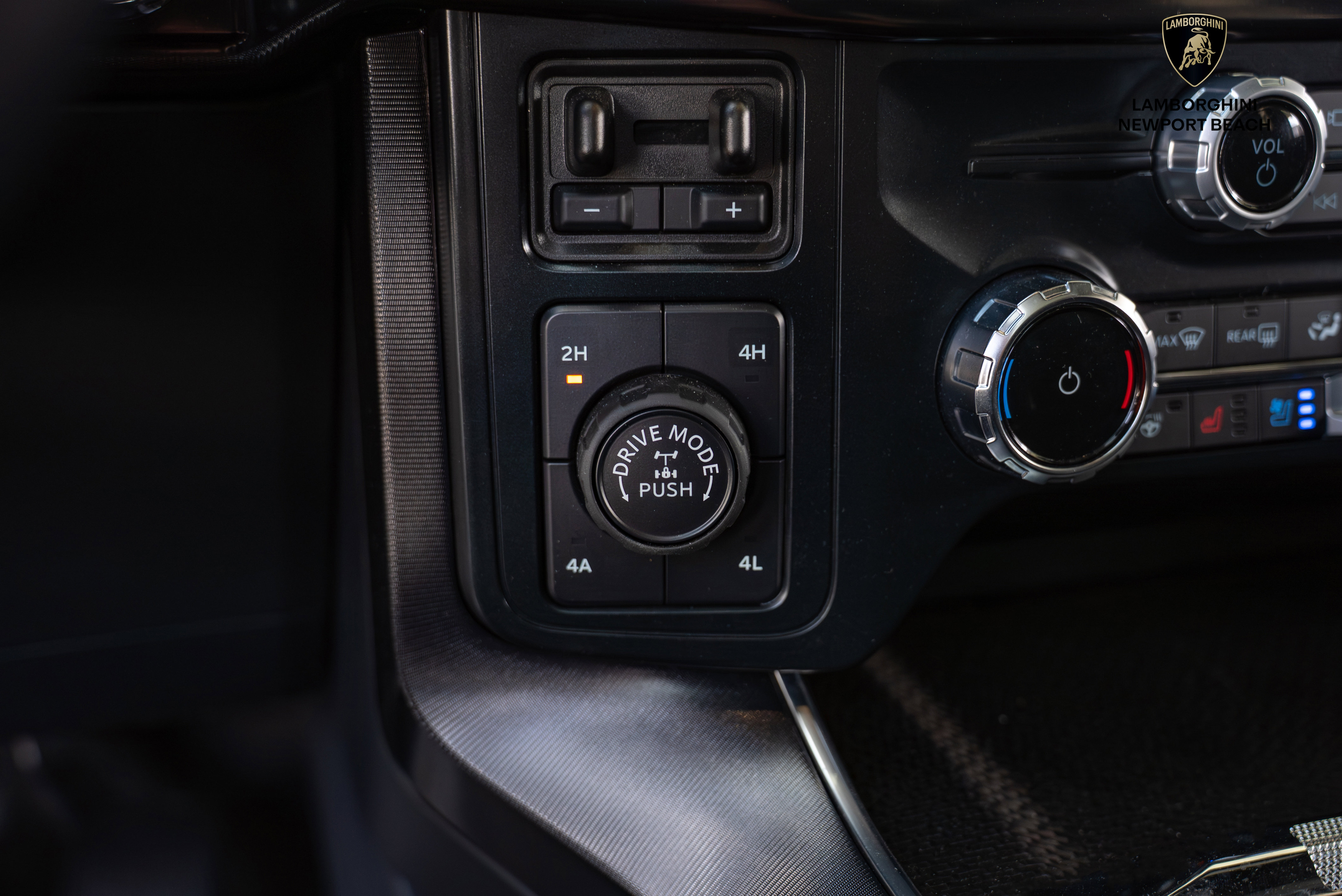 Used 2025 Ford F150 Raptor w/ Equipment Group 803A Raptor R image 38