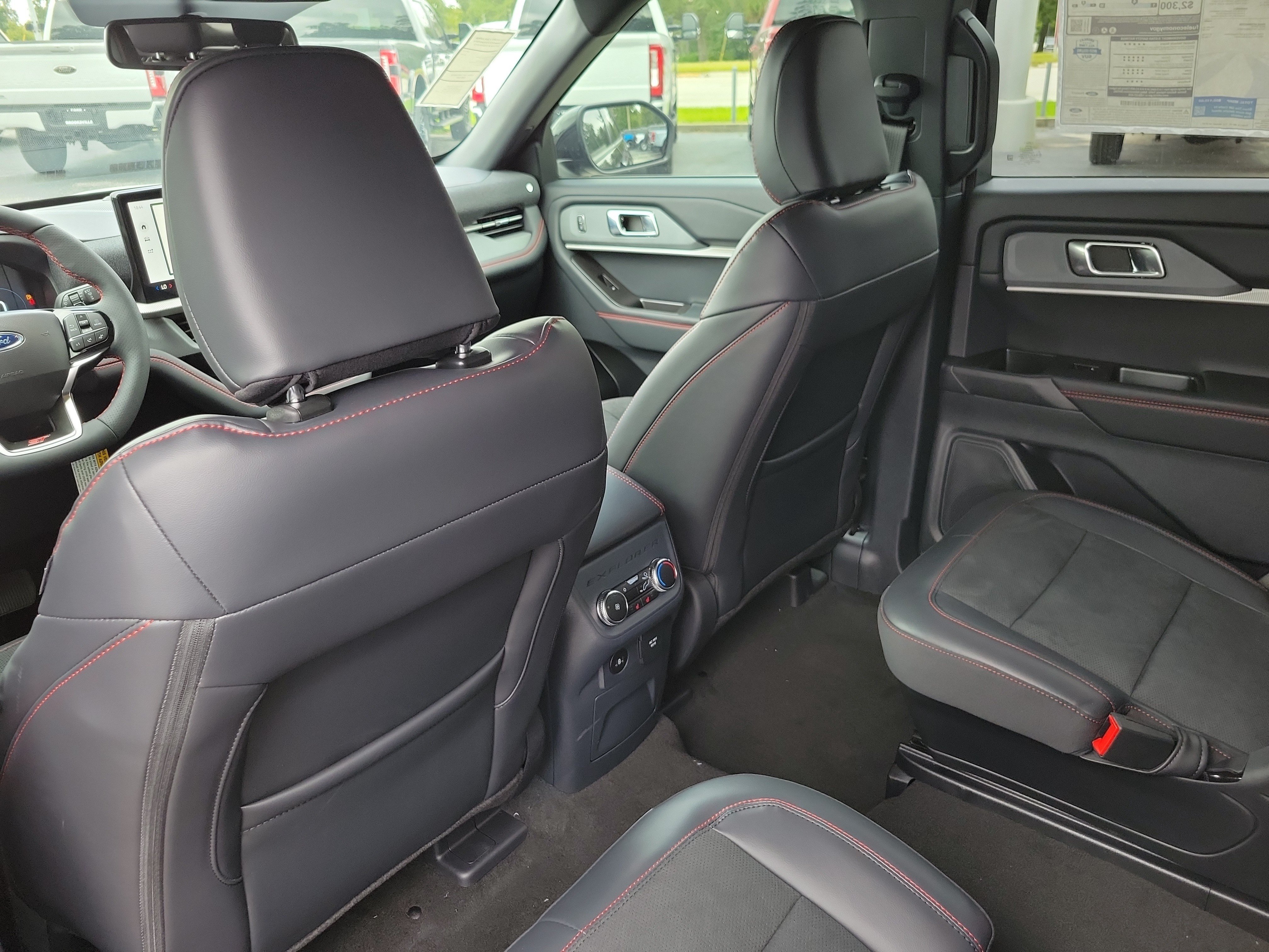 New 2027 Ford Explorer ST AWD/4WD image 20