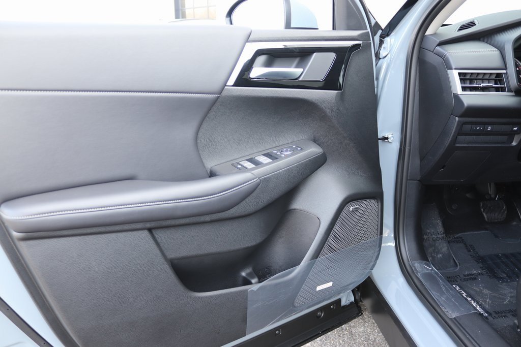 New 2026 Mitsubishi Outlander SE AWD/4WD image 22