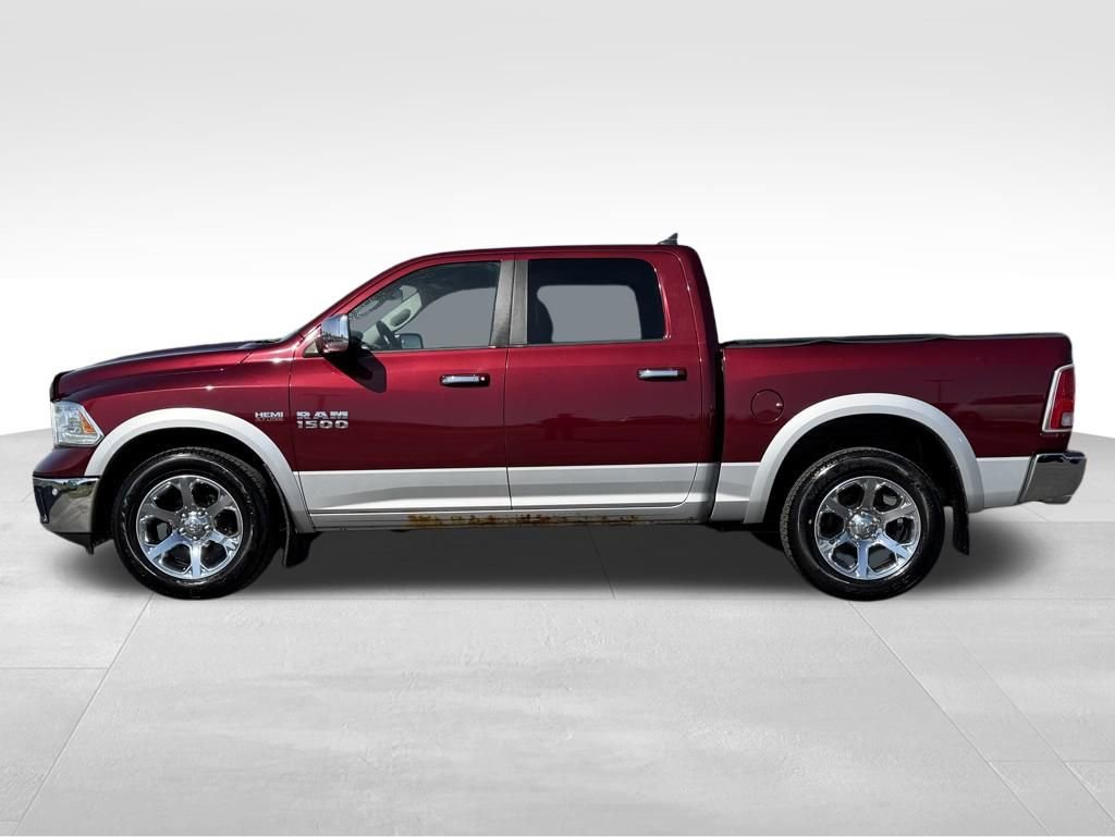 Used 2017 RAM 1500 Laramie w/ Convenience Group AWD/4WD image 27