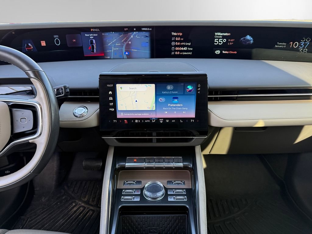 Used 2024 Lincoln Nautilus Reserve w/ Equipment Group 203A image 11