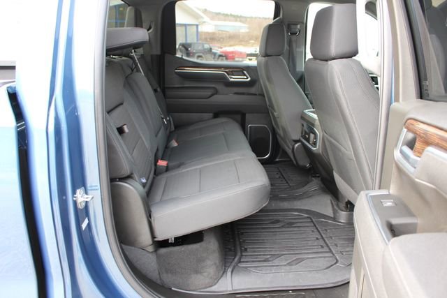 Used 2025 GMC Sierra 1500 Elevation image 45