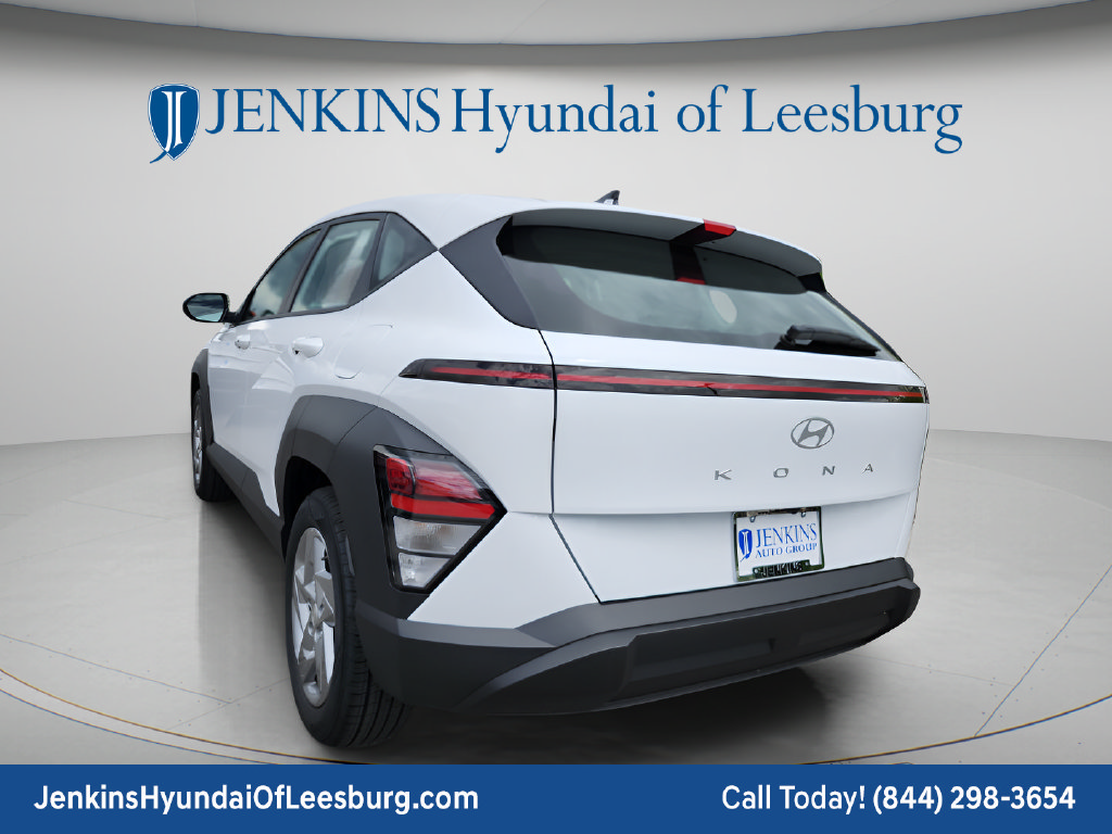 New 2027 Hyundai Kona SE FWD image 7