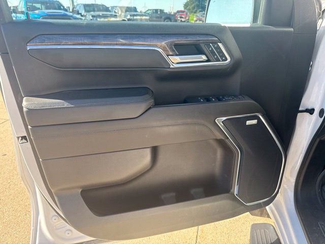 Used 2024 Chevrolet Silverado 1500 LTZ AWD/4WD image 10