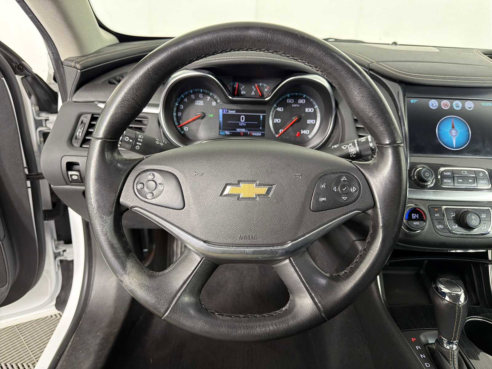 Used 2019 Chevrolet Impala LT FWD image 21