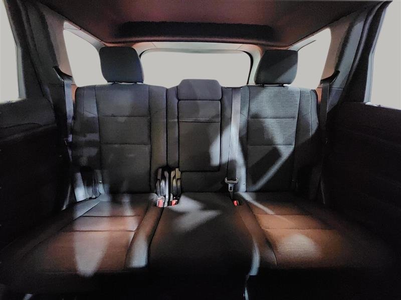 Used 2016 Jeep Grand Cherokee Laredo image 23