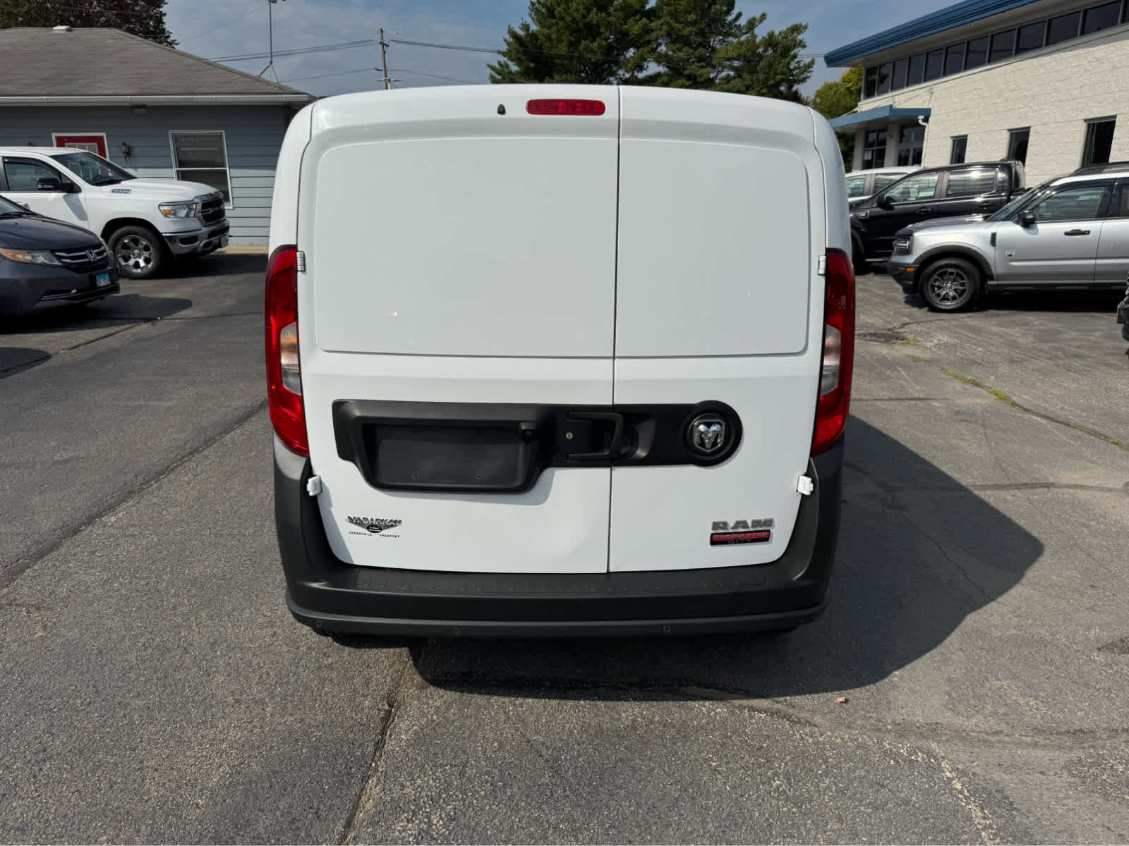 Used 2017 RAM ProMaster City Tradesman w/ Rear Back-up Camera Group FWD image 4