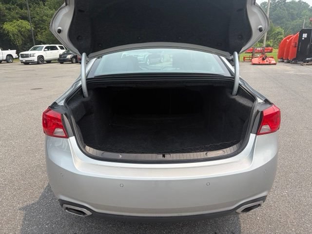Used 2018 Chevrolet Impala Premier FWD image 19