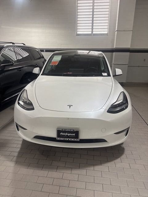 Used 2020 Tesla Model Y Long Range image 2