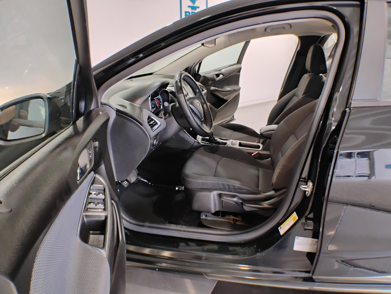 Used 2016 Chevrolet Cruze LS image 47