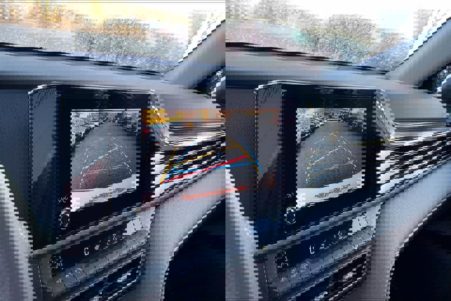 Used 2025 Toyota Camry LE image 28