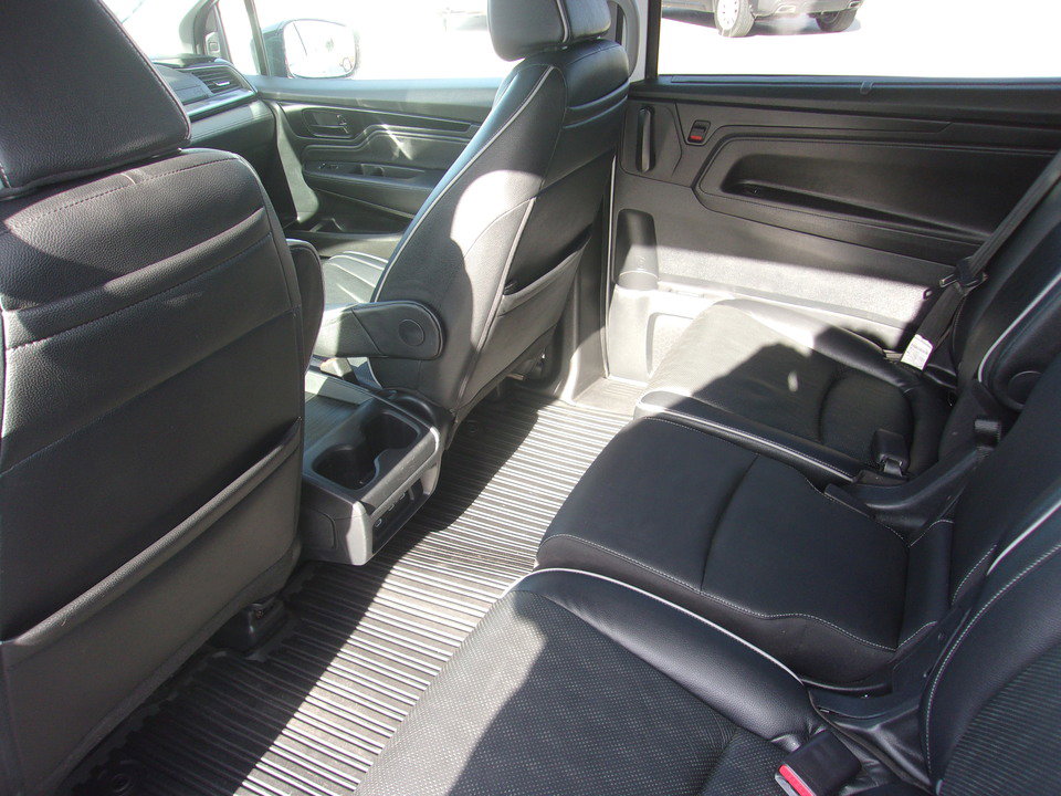Used 2022 Honda Odyssey Elite image 18