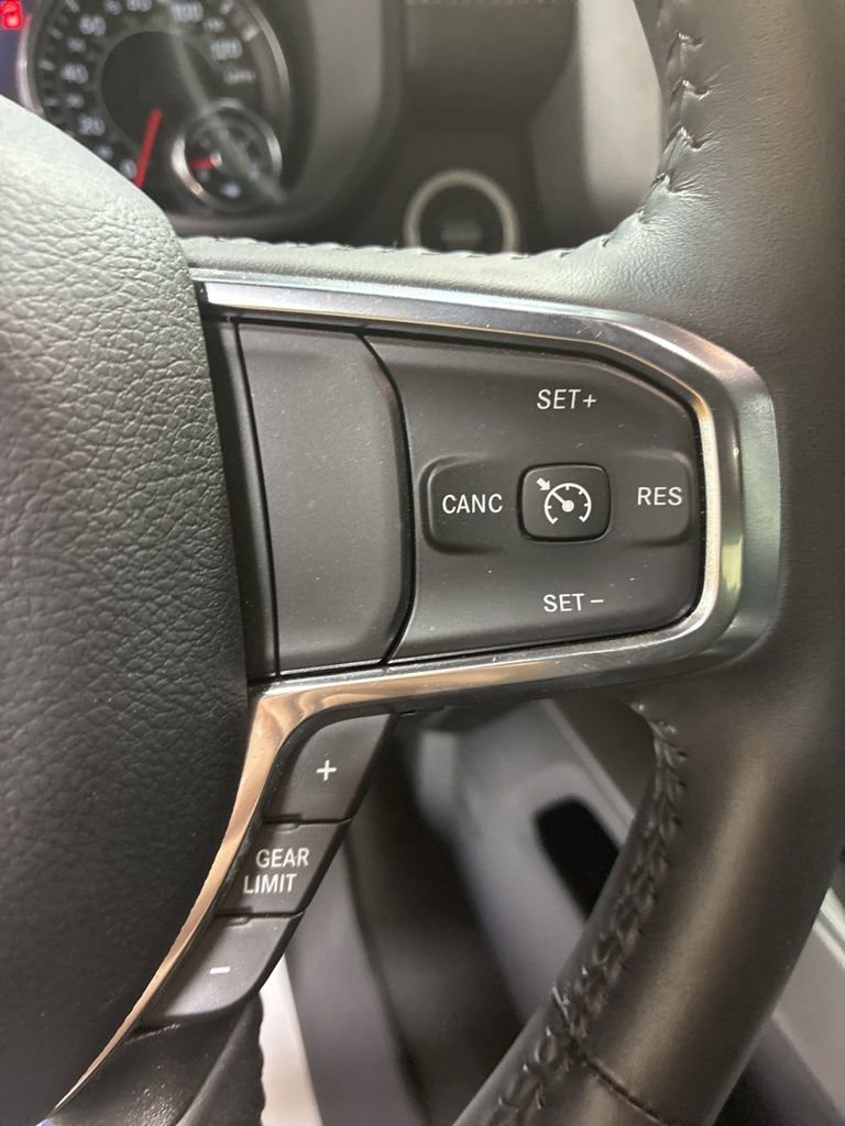 Used 2024 RAM 1500 Laramie image 16