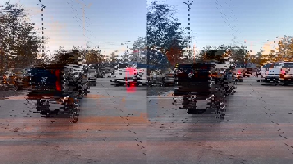 New 2026 Ford F250 Lariat w/ Lariat Premium Package image 5