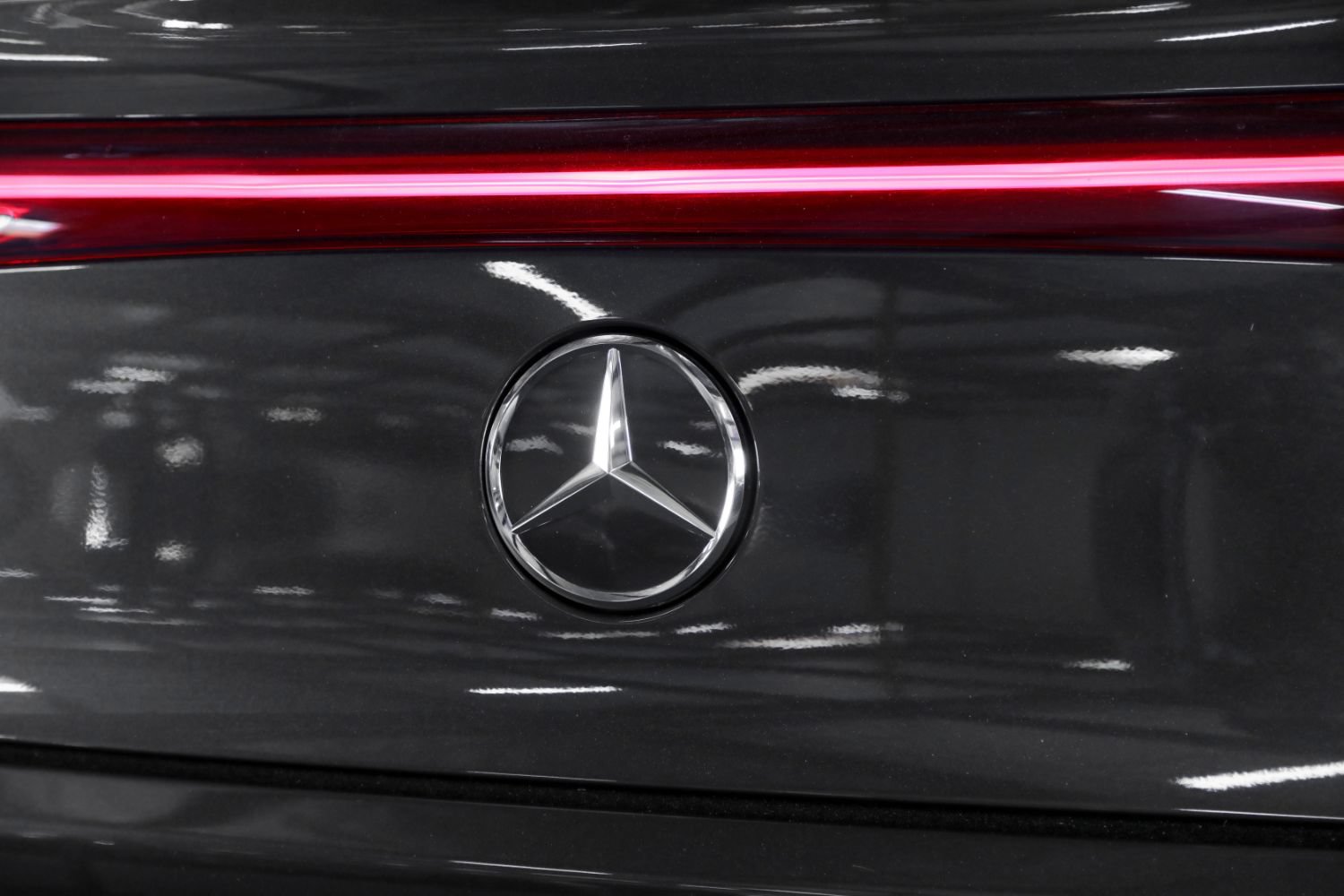 Used 2023 Mercedes-Benz EQS AMG 4MATIC w/ Trim Level Package image 23