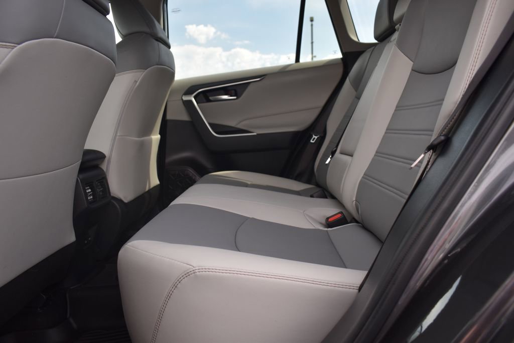 Used 2023 Toyota RAV4 XLE Premium FWD image 13