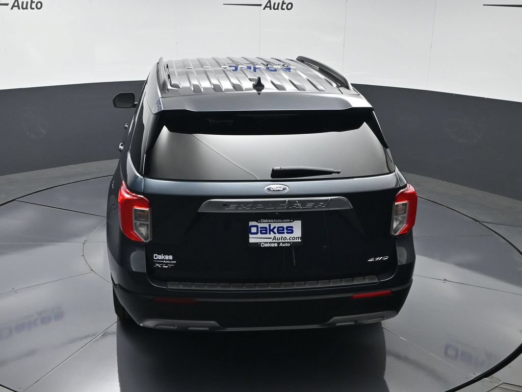 Used 2022 Ford Explorer XLT w/ Equipment Group 202A AWD/4WD image 52