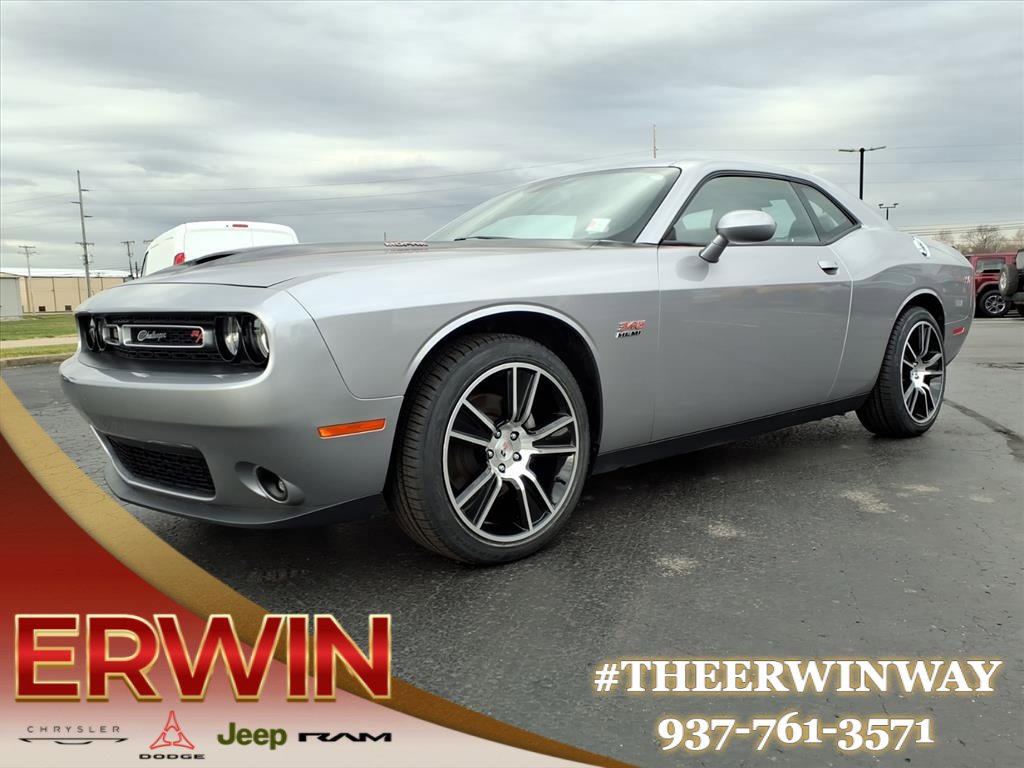 Used 2015 Dodge Challenger R/T Plus image 3