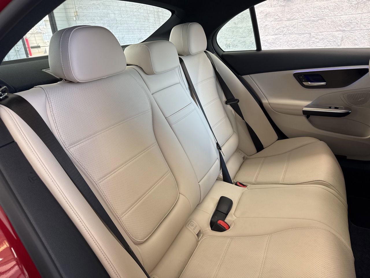 Used 2025 Mercedes-Benz C 300 Sedan image 43