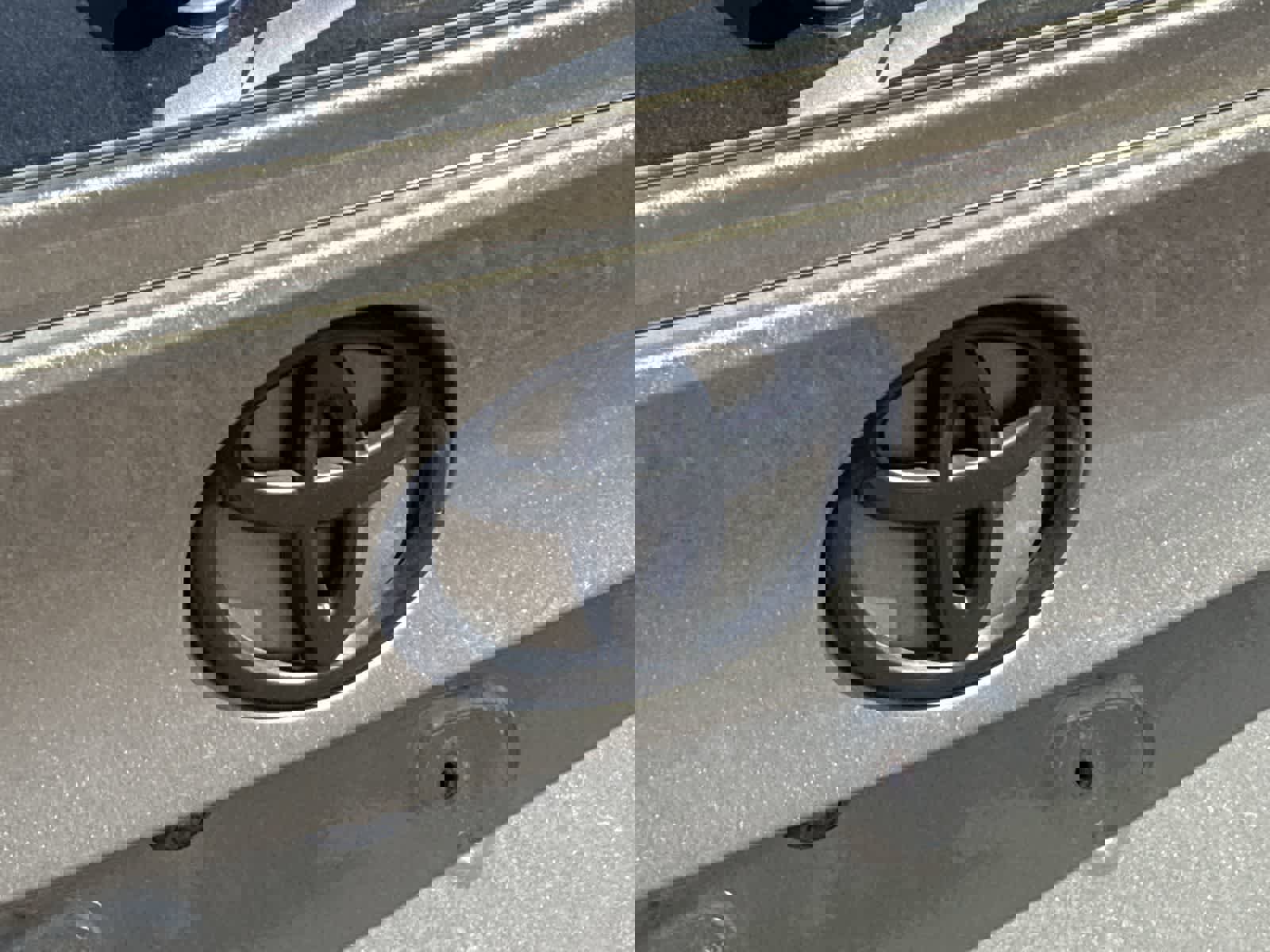 Used 2021 Toyota C-HR XLE image 19