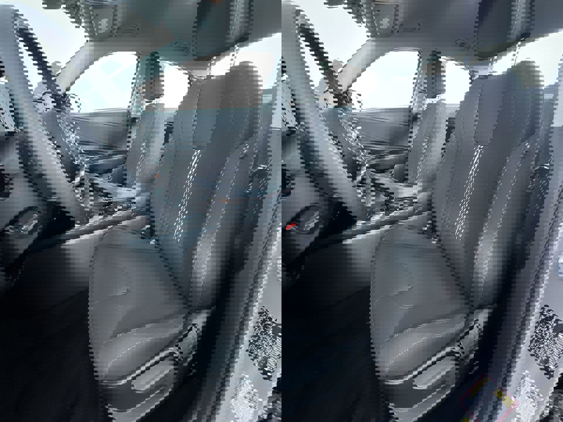 Used 2021 Hyundai Elantra SEL w/ Convenience Package image 15