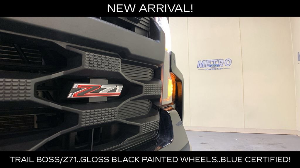 Used 2024 Chevrolet Silverado 1500 Custom Trail Boss AWD/4WD image 43