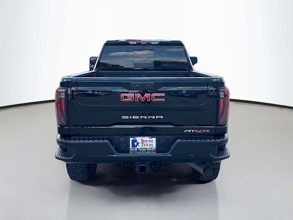Used 2025 GMC Sierra 2500 AT4X image 6