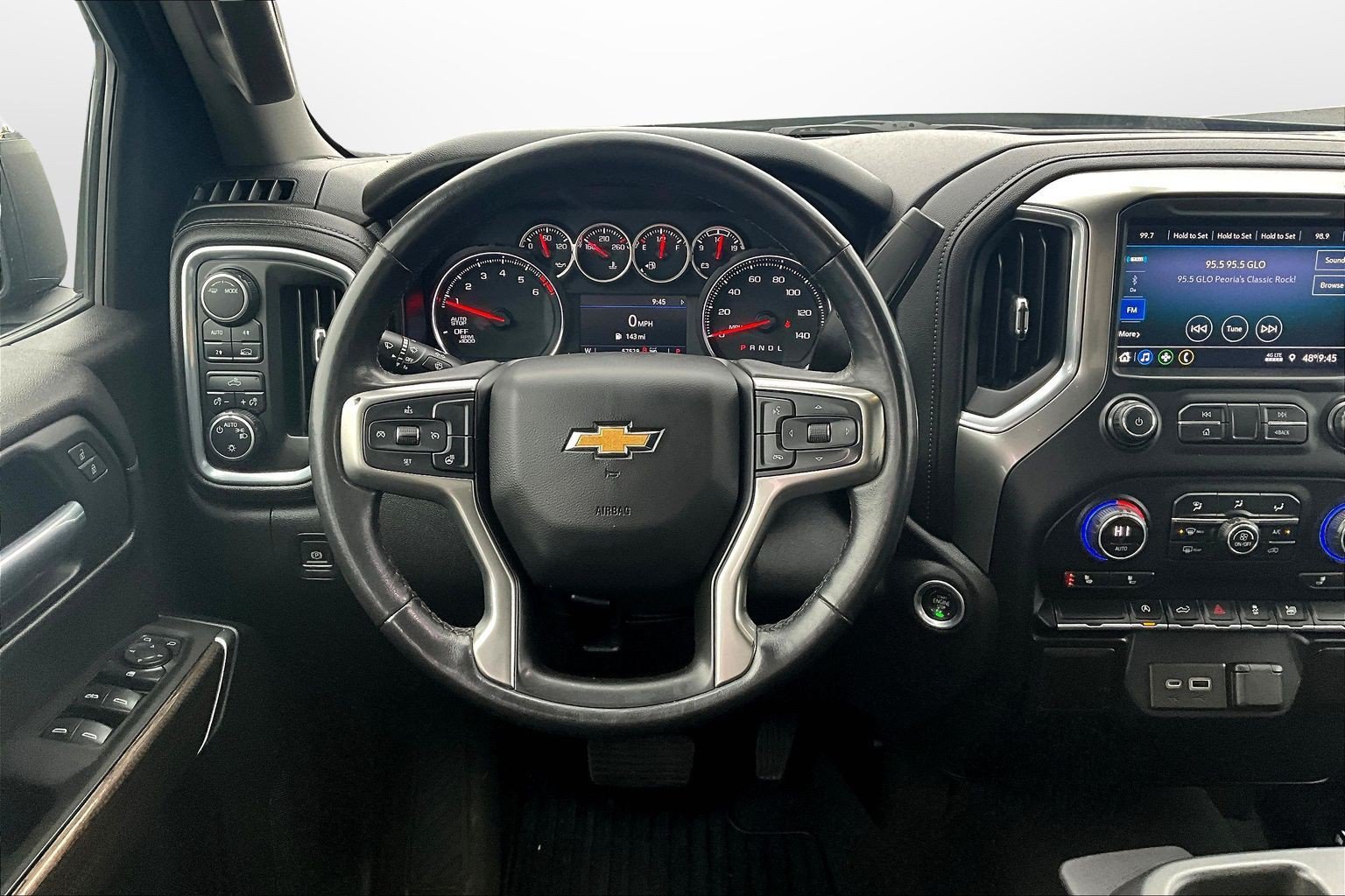Used 2021 Chevrolet Silverado 1500 LT AWD/4WD image 5