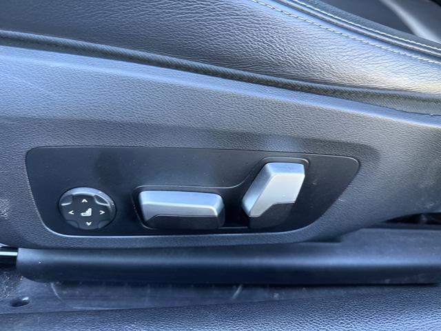 Used 2023 BMW 430i Convertible w/ M Sport Package image 10