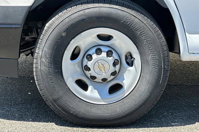 New 2026 Chevrolet Express 2500 w/ Driver Convenience Package RWD image 29